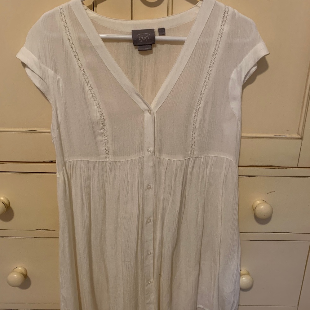 Anthropologie: White blouse